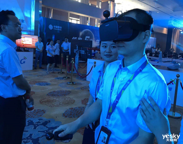 世界电信日丨创维携手三大运营商带你体验5G 8K VR的魅力