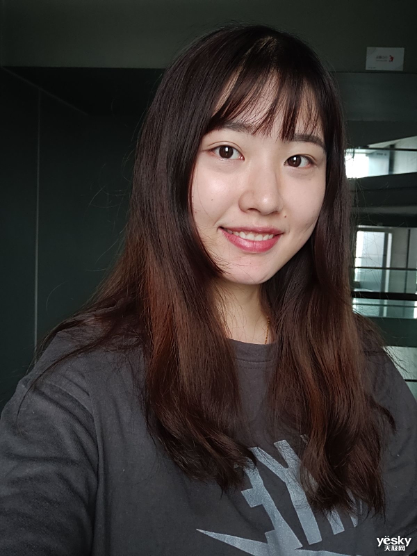 5000mAh电池+骁龙710 极具性价比的vivo Z5x首发评测