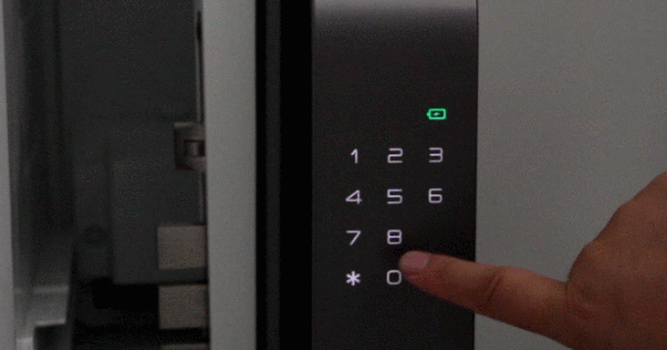 智能锁选哪家?德施曼、凯迪仕、三星、鹿客四款热销指纹锁横评