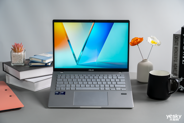 华硕无畏Pro14酷睿版2025评测:酷睿Ultra赋能AI,无畏家族又一力作