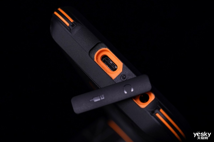 征服极寒旷野 AGM Glory G1 Pro评测