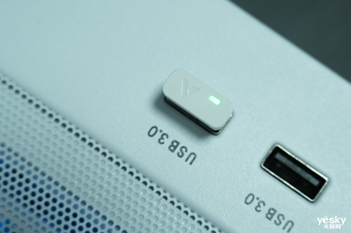 雷柏VT9PRO双高速双模无线游戏鼠标评测:自带4K接收器 8K有线回报率