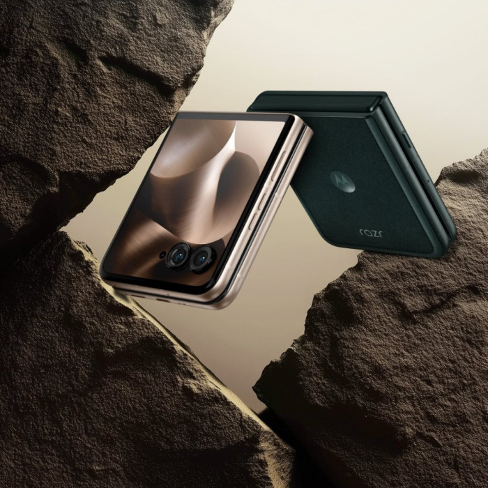 razr 60 Ultra领衔 联想moto最丰富产品形态AI手机发布