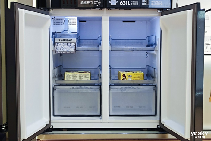 三星AI神 冰箱9系评测:内置摄像头+AI智控大屏,打造智能冰箱新体验