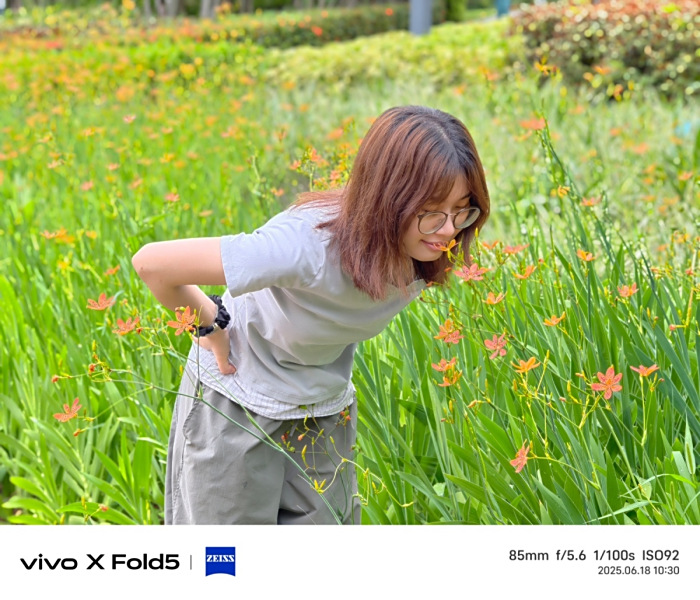 全球最轻大折叠vivo X Fold5评测:iPhone生态就是V的生态