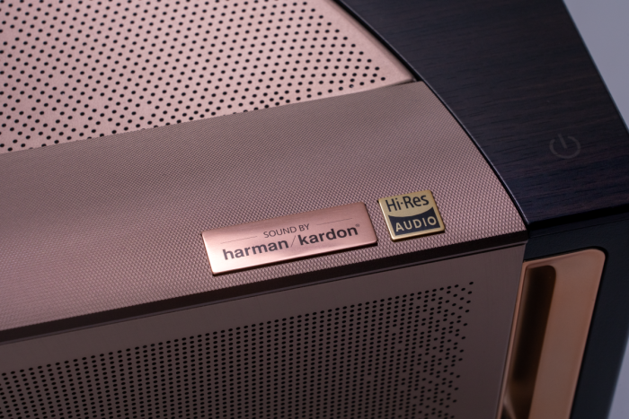 海信激光电视探索X1 Ultra测评:1k尼特全屏亮度+9.1.4声道家庭影院天花板