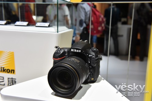 P&I 2014:尼康展台体验全线单反相机