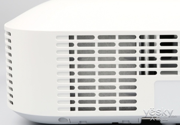 全能教学帮手 卡西欧超短焦投影 XJ-UC350WN评测