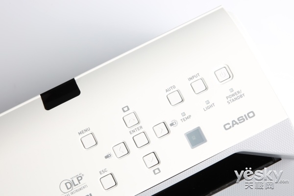 全能教学帮手 卡西欧超短焦投影 XJ-UC350WN评测