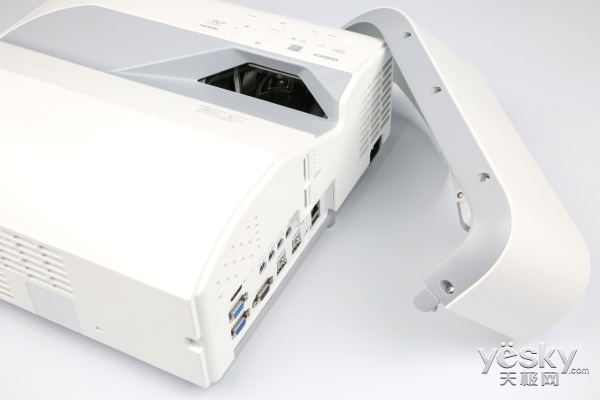 全能教学帮手 卡西欧超短焦投影 XJ-UC350WN评测