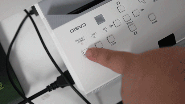 全能教学帮手 卡西欧投影机XJ-UC350WN评测