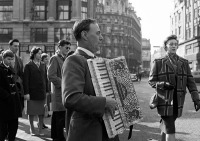 ����ʵ��Ӱ��Frederick Wilfred��20������Ҷ֮�׶�