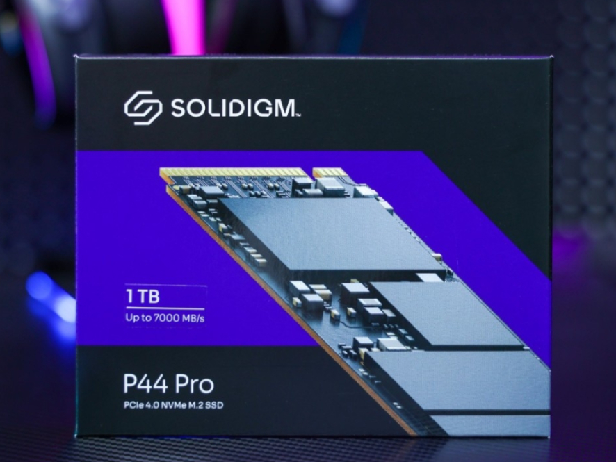 ٽ  Solidigm P44 Pro