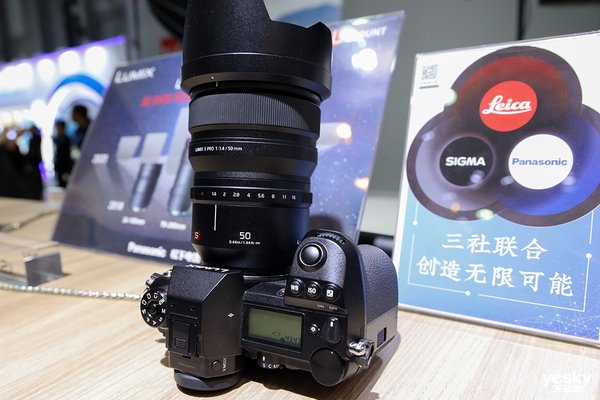 AWE2019LUMIXȫϵ