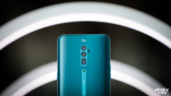 ����������͸¶����Ϣ OPPO Reno�����³�Ա����