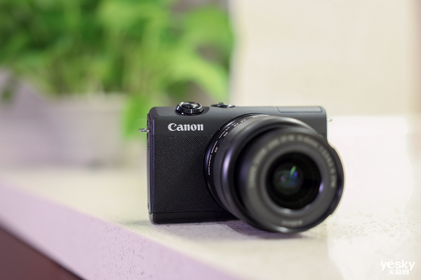 �桤����΢�� ����EOS M200����