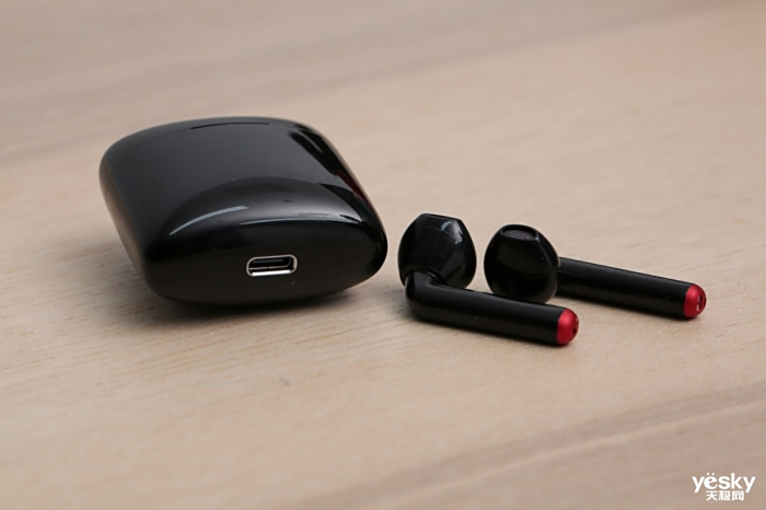 ֧������¼�ƺ�ʵʱתд��iFLYBUDS liteҪ�������й�����ͻ����TWS����