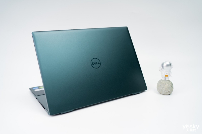 RTX Studioӳִƶ Խ16 Plus