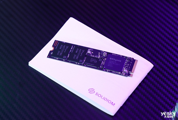 ǡ㡱ҲǾͷ Solidigm P44 Pro̬Ӳ