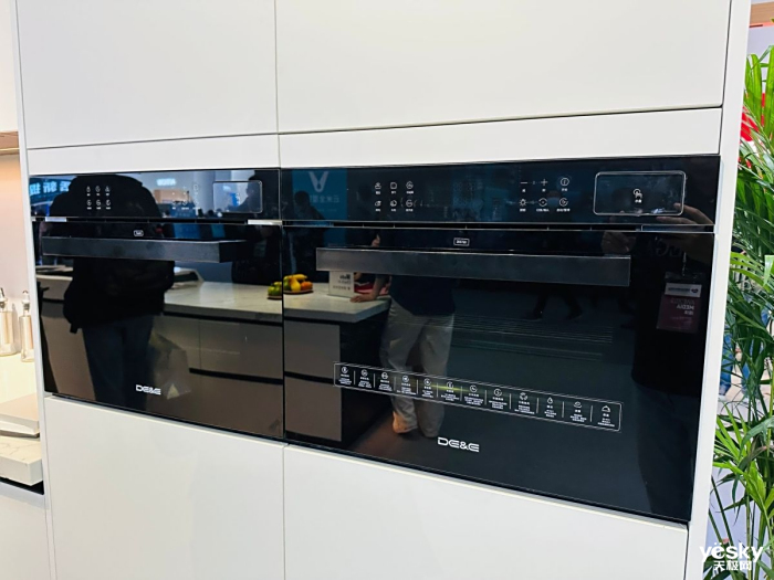 AWE2023�����ⷢ�����ѹ���̻�A6Pro��838A��Ʒ