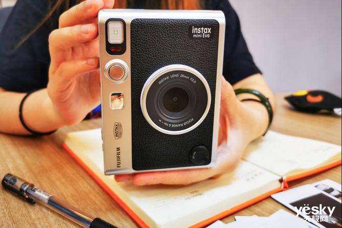 ѧ·ɣøʿinstax mini Evo¼ʱ