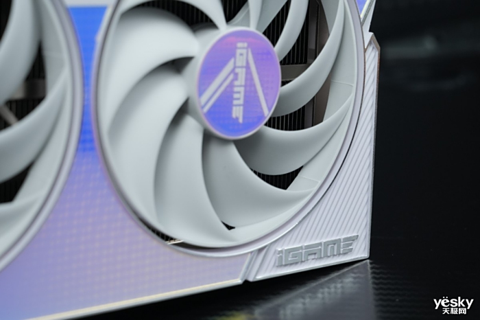 ߲ʺ iGame GeForce RTX 4080 SUPER Ultra W OC ⣺SUPER֮