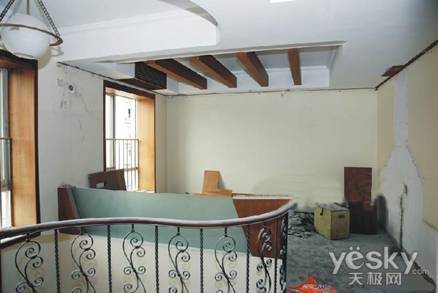 �Ϻ�Ӱ��չչ����ͥ������װ�ް���