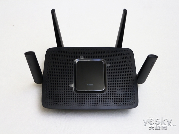 �ɽ��źŸ�������  Linksys EA8300����̨RE7000��������