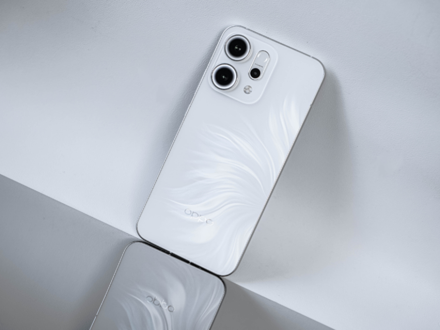 超美小直屏再进化，OPPO Reno14人鱼姬配色演绎梦幻美学