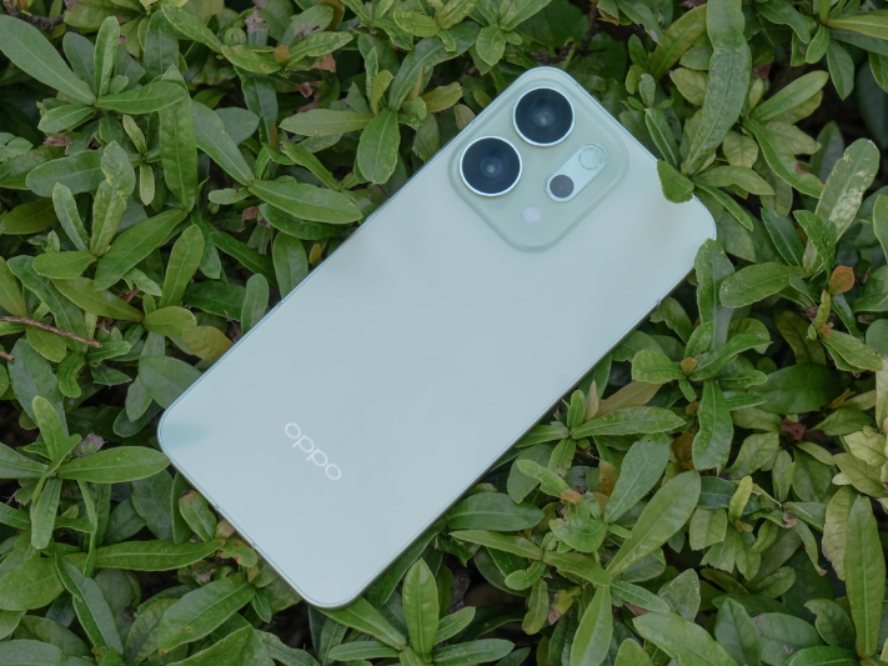OPPO Reno14系列：轻薄美学与越级续航的完美融合